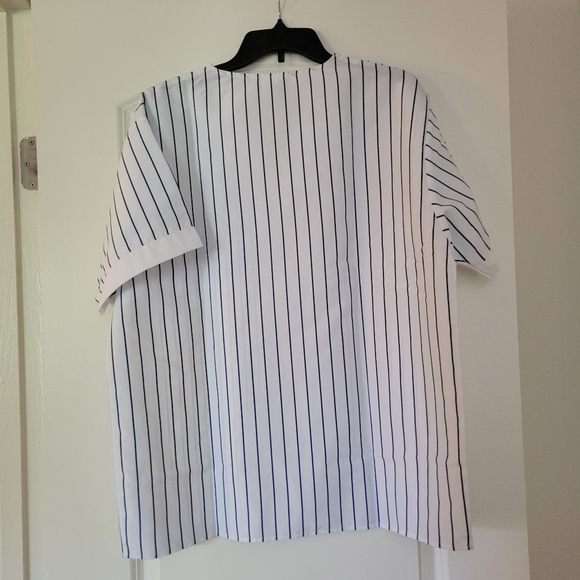 Cubs Scrub Top - Picture 5 of 5